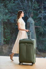 Tosca Deluxe Grange Collection TCA752A 80cm Suitcase - Cypress Green