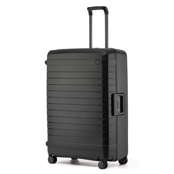 Tosca Vault Collection Clamp style 77cm Polypropylene Premium trolley luggage TCA219A-Black