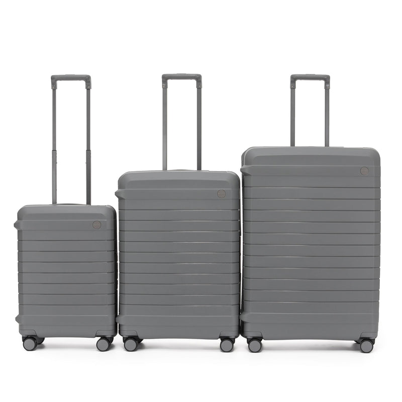Tosca Vault Collection Clasp Style 77cm Polypropylene Premium Trolley luggage TCA219A-Grey